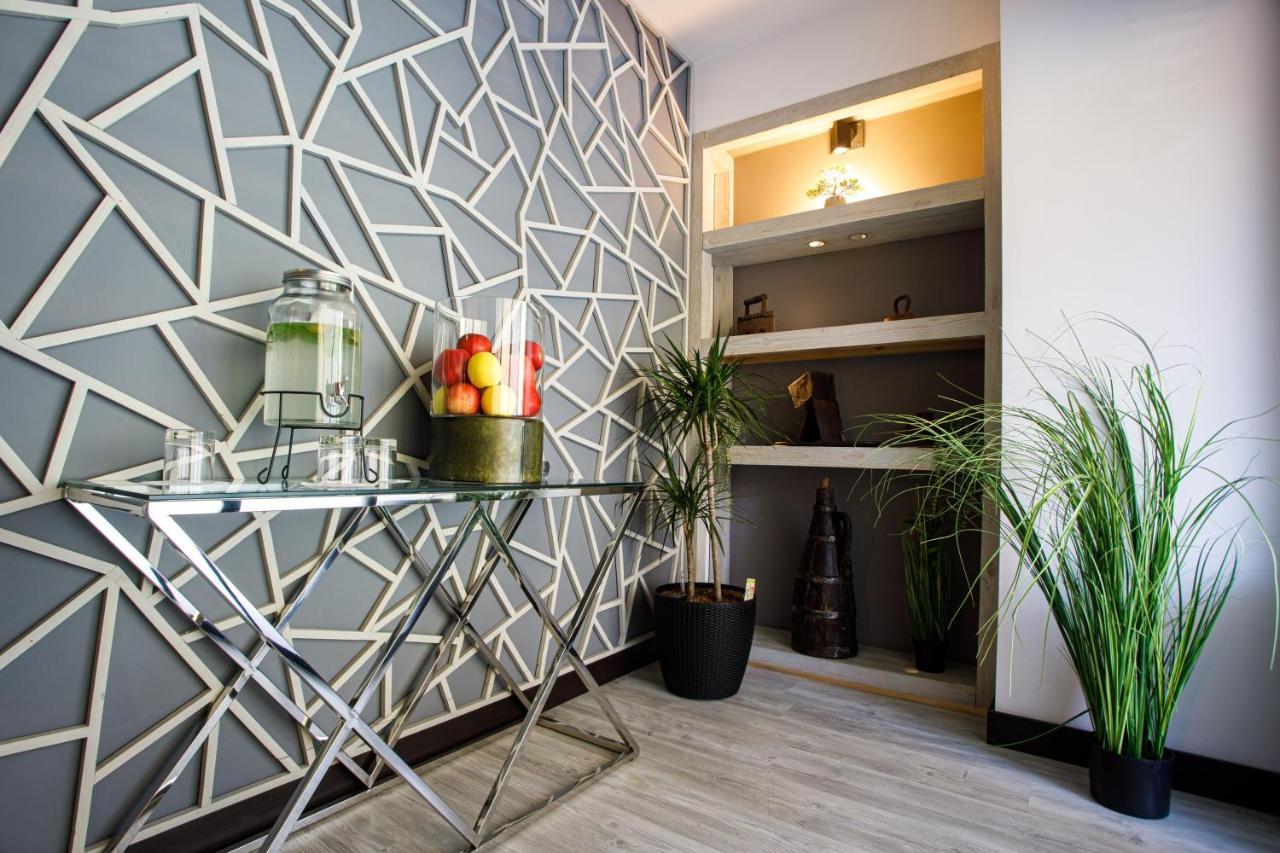 The Phoenix Boutique Hotel Jerevan Buitenkant foto