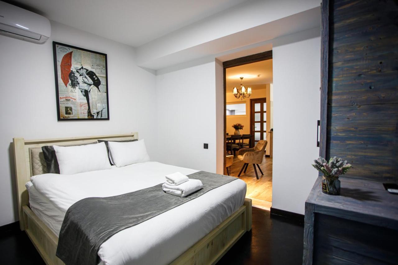 The Phoenix Boutique Hotel Jerevan Buitenkant foto