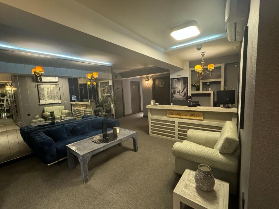 The Phoenix Boutique Hotel Jerevan Buitenkant foto
